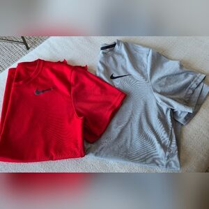 Lot Of 2 Nike Red-EUC dri-fit t shirt Grey-Good Condition Workout Casual Travel